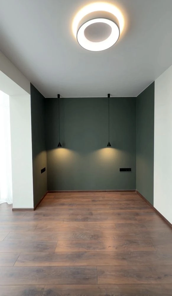 Sale of a spacious one-bedroom apartment with designer renovation