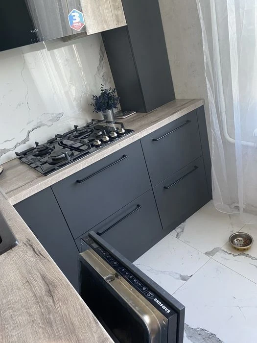 Продам 3-х кімтатну квартиру Космос Ситова 13