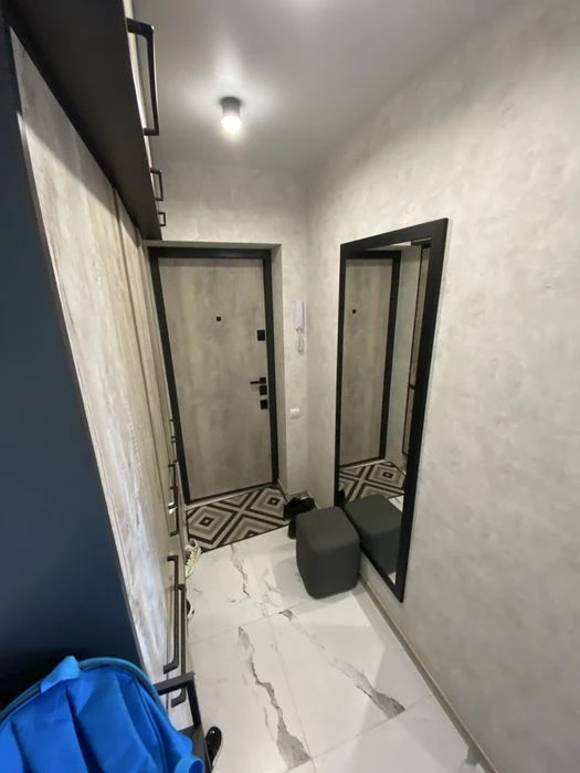 Продам 3-х кімтатну квартиру Космос Ситова 13