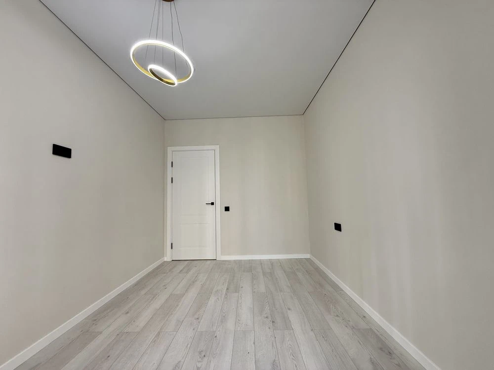Irpin, for sale! Two-bedroom apartment 7 minutes from Kyiv! New