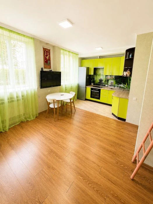 Spacious and cozy 1-room studio apartment in a gated community