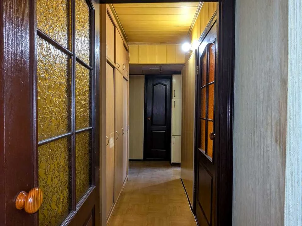 Apartment. Kharkiv, Myru St.