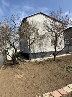 House for sale in the village of Kotovskogo