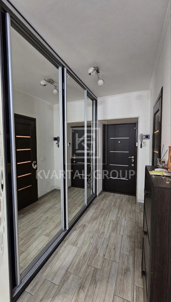 Spacious 1-bedroom apartment in residential complex "Suvorov Central Park"