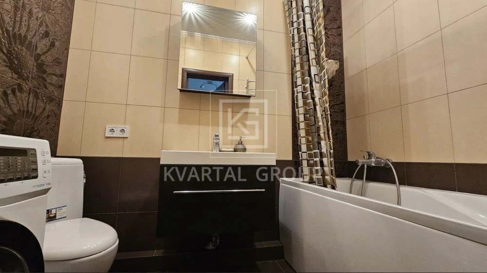 Spacious 1-bedroom apartment in residential complex "Suvorov Central Park"