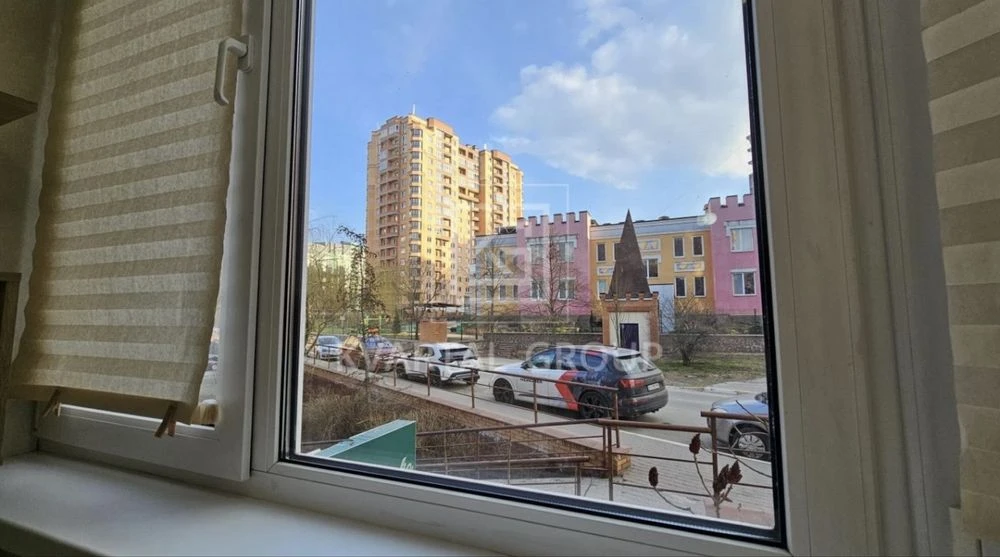 Spacious 1-bedroom apartment in residential complex "Suvorov Central Park"