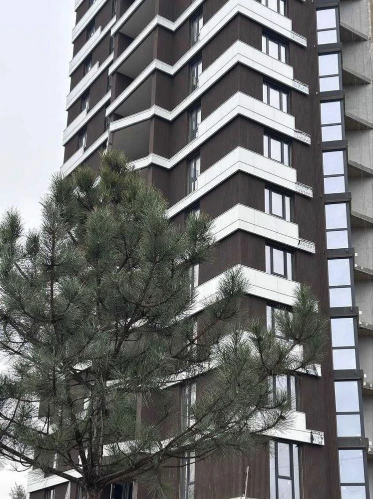 Продається квартира з видом. Набережна. Швидка дорога до Києва