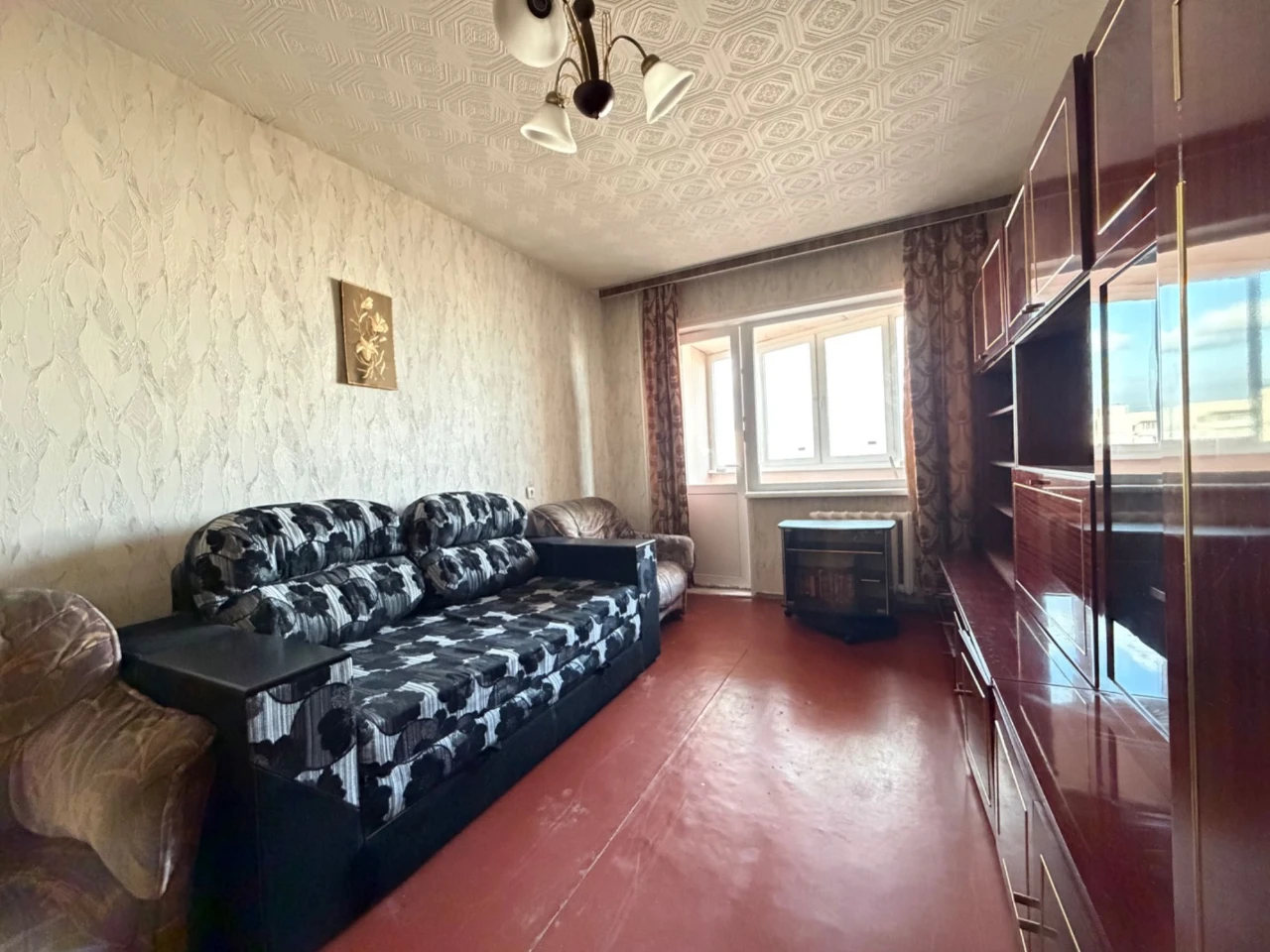Продається 3-кімнатна квартира в центрі міста, вул. Соборна 107