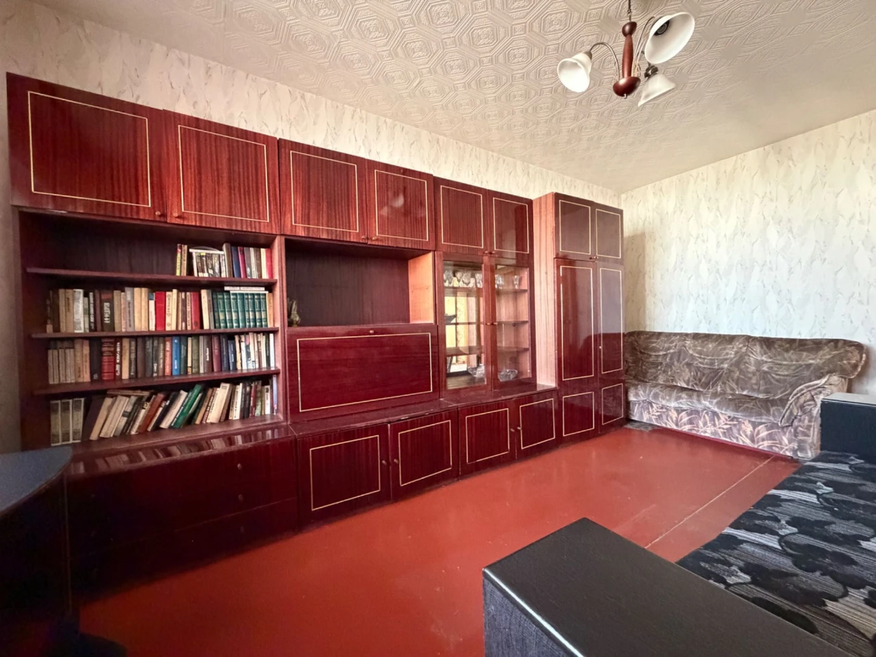 Продається 3-кімнатна квартира в центрі міста, вул. Соборна 107
