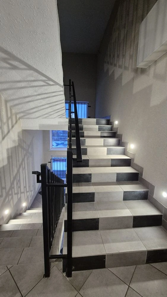 Apartment for sale with storage room. Individual gas heating. Minimum tax 2%.