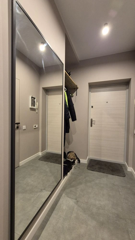 Apartment for sale with storage room. Individual gas heating. Minimum tax 2%.