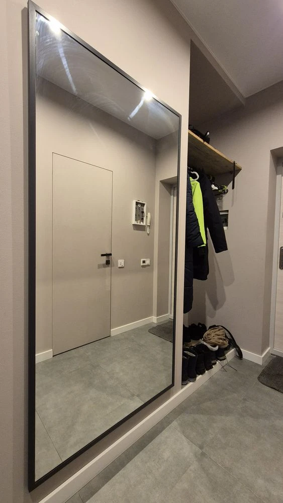 Apartment for sale with storage room. Individual gas heating. Minimum tax 2%.