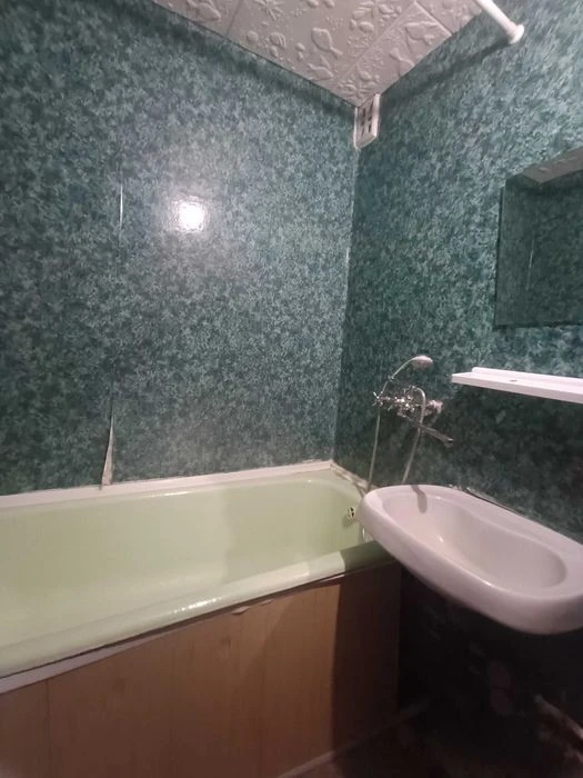 3-room apartment for sale on Vaclav Havel Boulevard (Lepse Ivana 36v without