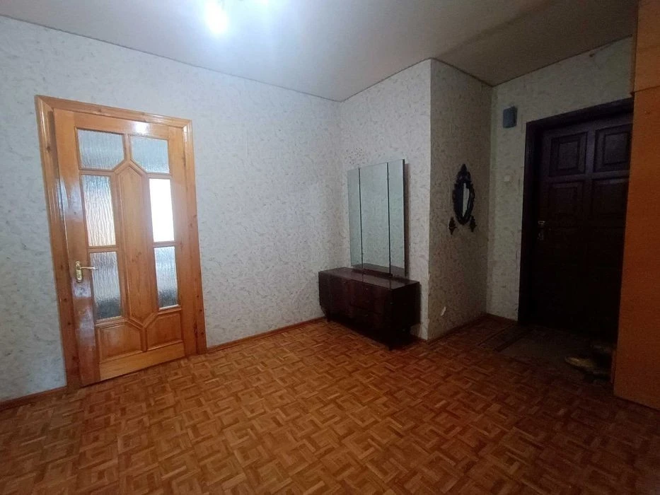 3-room apartment for sale on Vaclav Havel Boulevard (Lepse Ivana 36v without