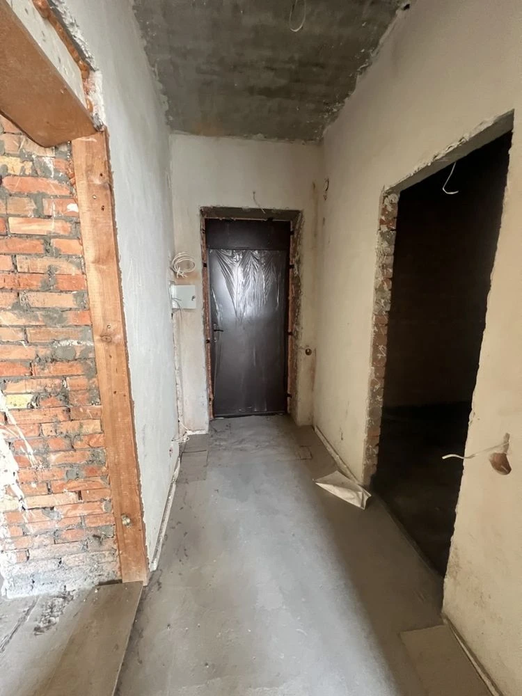 City Center 1-bedroom apartment with a wardrobe! NO COMMISSION