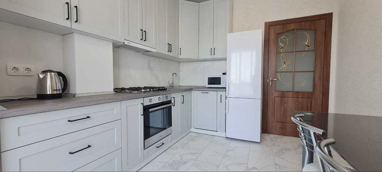 Продается 1-комнатная квартира 40 м2 в м. Ирпень, район набережной