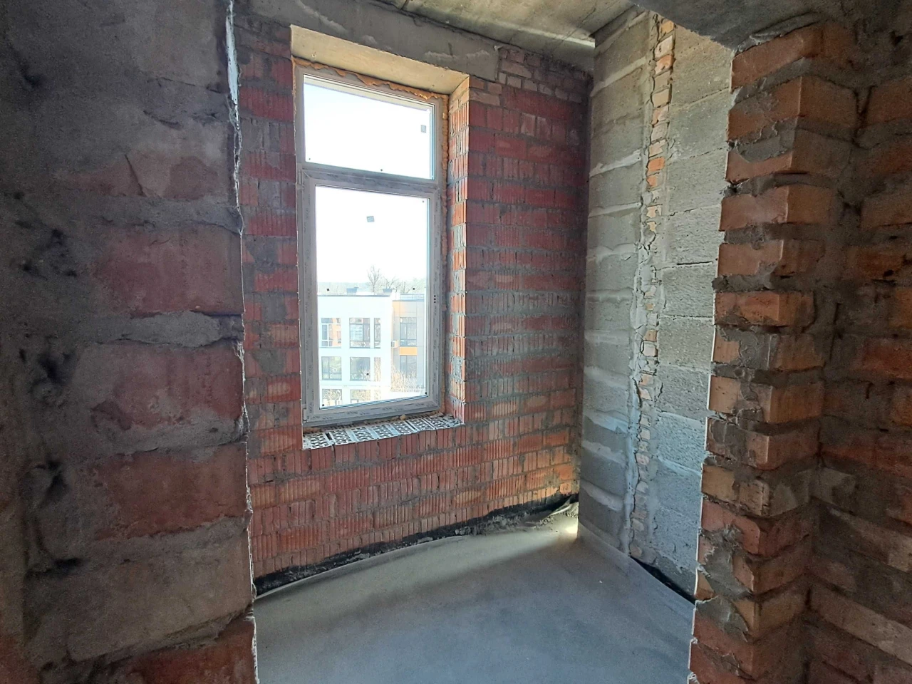 Selling 2-bedroom loft apartment, 65m2 with a terrace