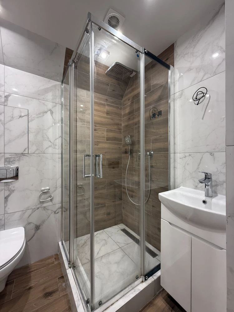 No commission! After renovation! 37 sq m, 2% paperwork! Certificate