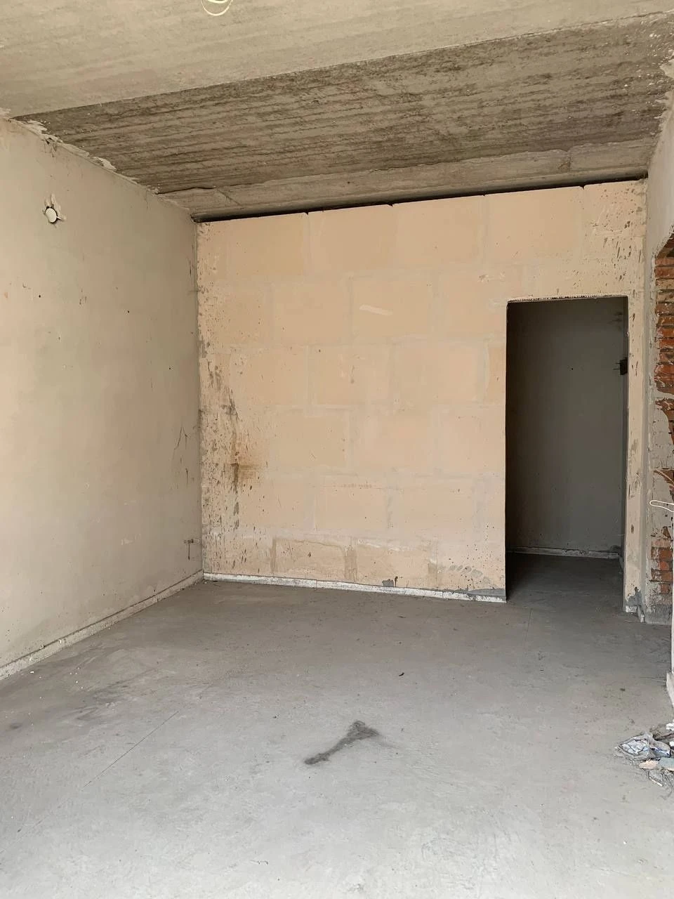 Продам 1 кімнатну квартиру в центрі міста Ірпінь