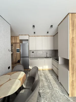 QUALITY RENOVATION Euro-2 bedroom apartment NO COMMISSION 15 minutes to Kyiv