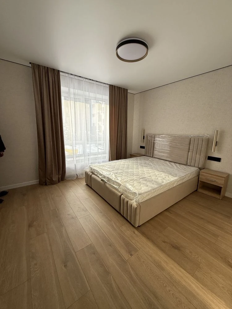 QUALITY RENOVATION Euro-2 bedroom apartment NO COMMISSION 15 minutes to Kyiv