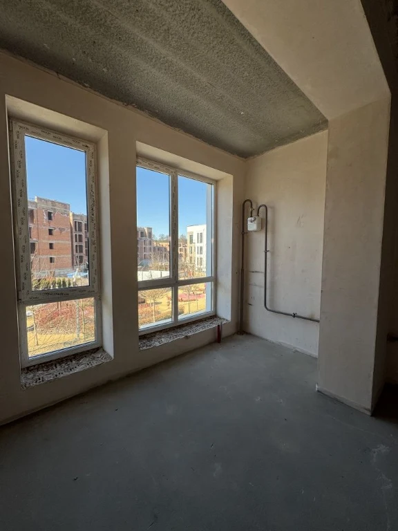 For Sale: Spacious 1-bedroom apartment, with gas! Irpin