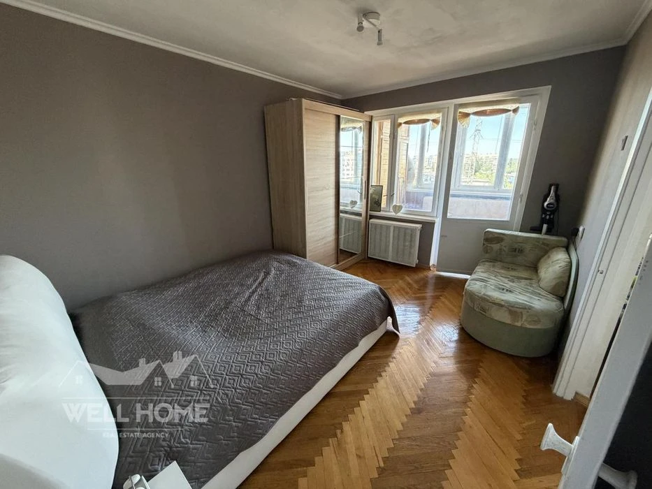 Продаж 3к квартири вул. Миропільська, 3 м.Київ, ст.метро Чер