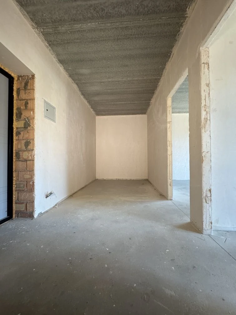 For Sale: Spacious 1-bedroom apartment, with gas! Irpin