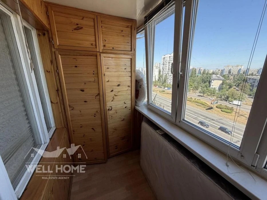 Продаж 3к квартири вул. Миропільська, 3 м.Київ, ст.метро Чер