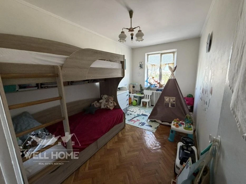 Продаж 3к квартири вул. Миропільська, 3 м.Київ, ст.метро Чер