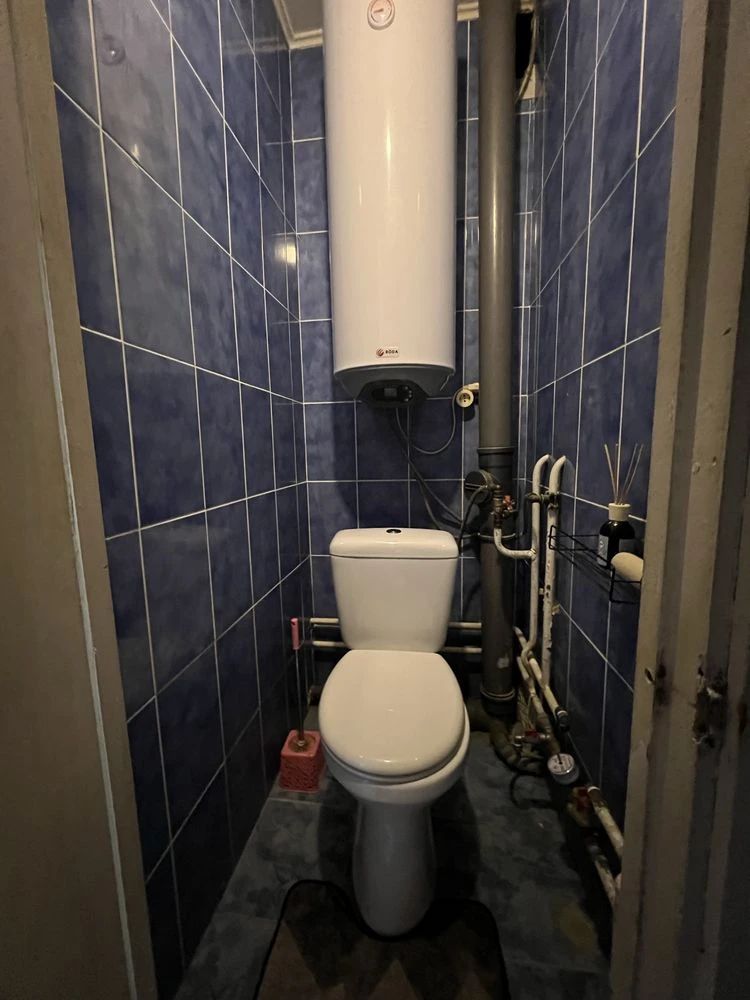Three-room apartment near the park. Certificate available