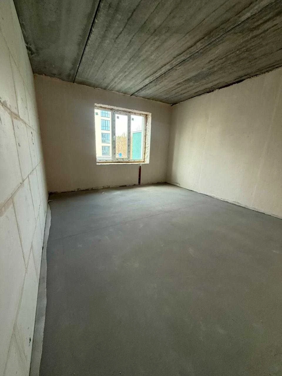 Продається трикімнатна квартира, 85,9 м.кв.