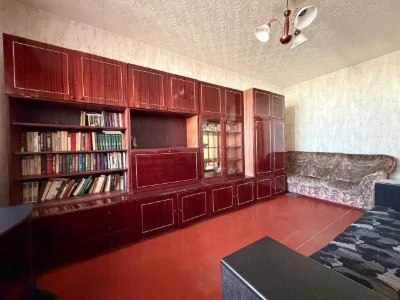 3 room apartment renovated in the city center, address: Soborna Street 107