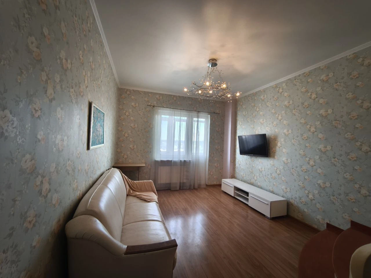 Sale of a 2-story apartment 111 sq.m with parking space in Irpin