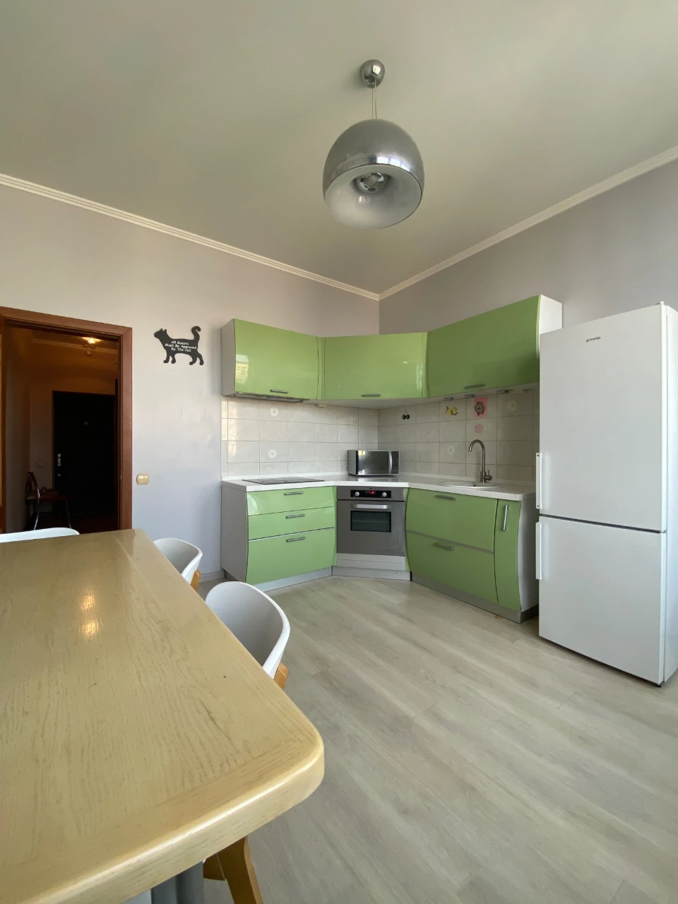 Sale of a 2-story apartment 111 sq.m with parking space in Irpin