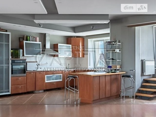 Продаж 5к квартири 270 кв. м на просп. Миколи Бажана 26 • ID