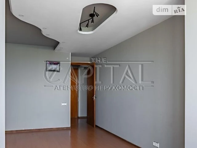 Продаж 5к квартири 270 кв. м на просп. Миколи Бажана 26 • ID