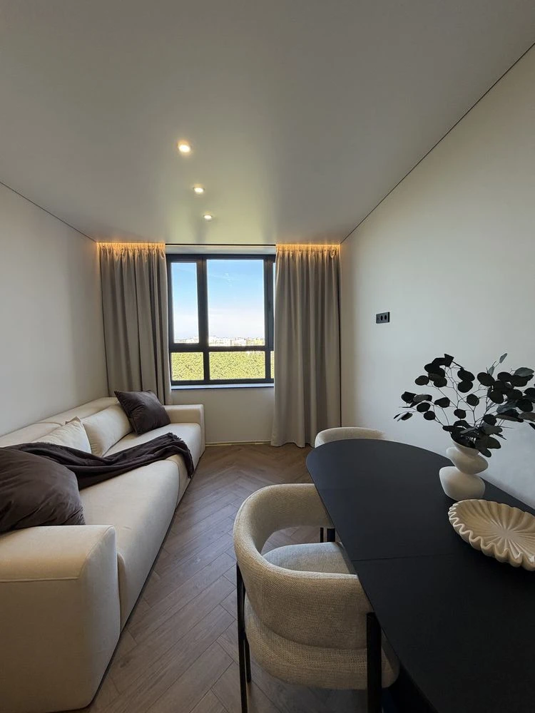 Premium segment! Full 3-room apartment in ЖК Central 2! View of the park!