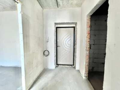 Irpin 1 bed apartment. Occupied house! Gas heating