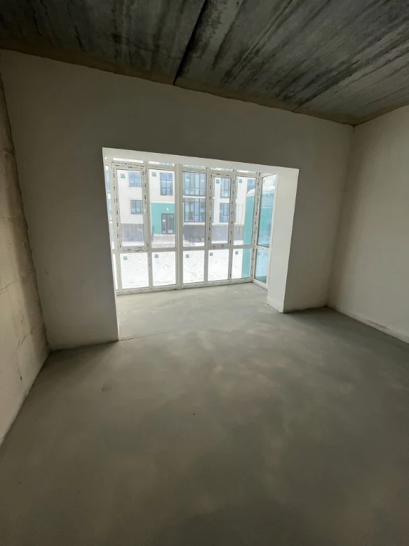 Ready apartment in Irpin with a chic panoramic loggia