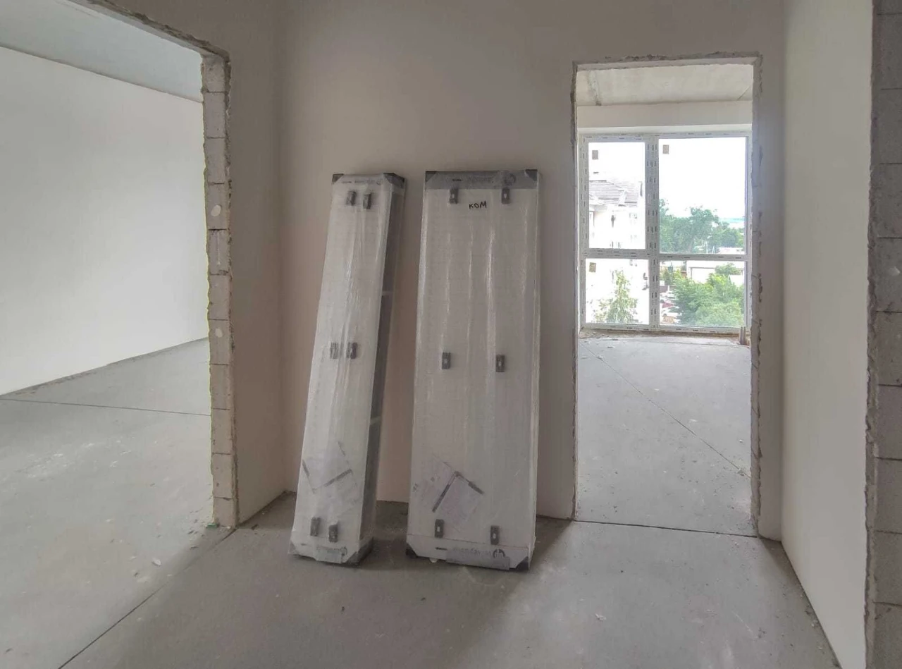 One-bedroom apartment 39 sq m. New complex on Mechikov Street, Irpin.