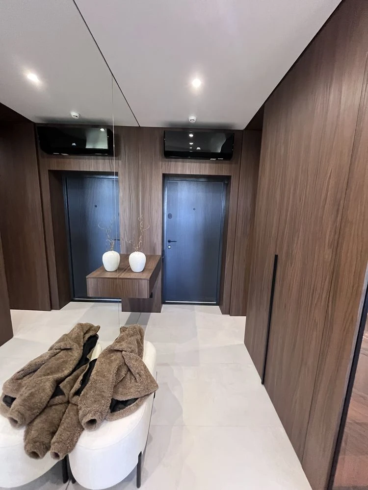 3-кімнатна квартира 79,6 м² з  ремонтом, вид на Центральний