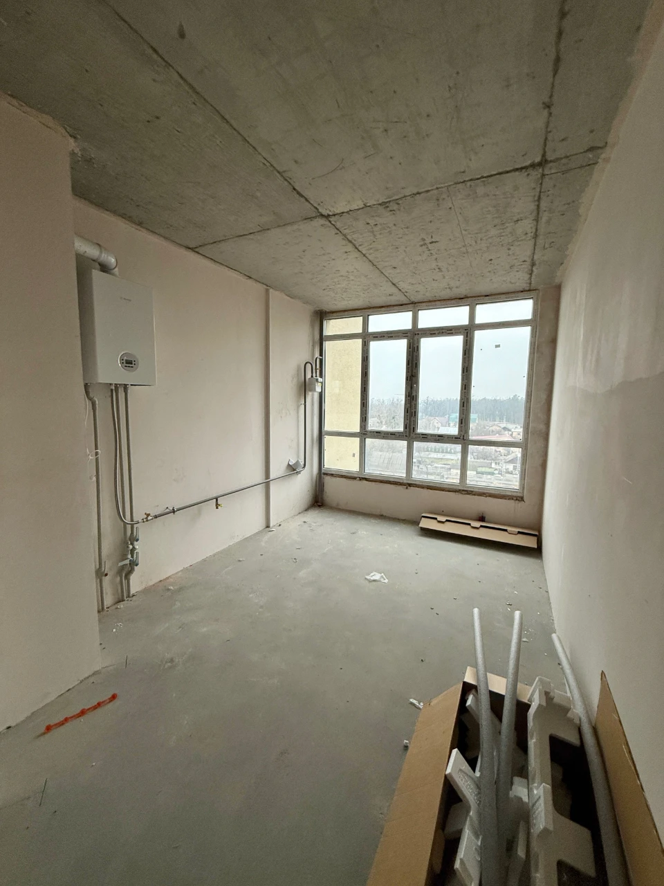 City Center! Sale of a 2-bedroom apartment, Built and in Gaz! No commission