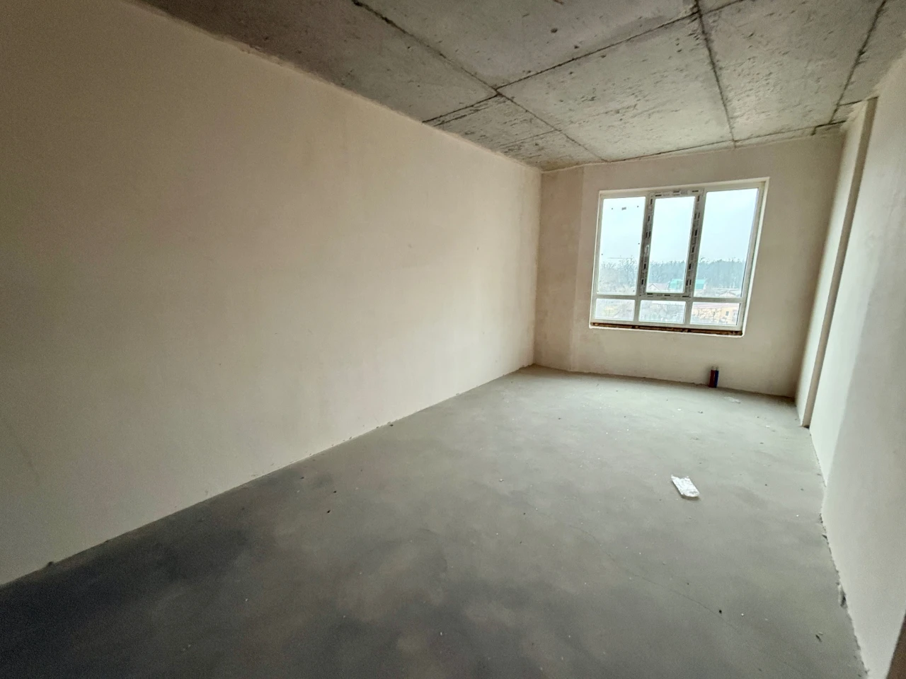 City Center! Sale of a 2-bedroom apartment, Built and in Gaz! No commission