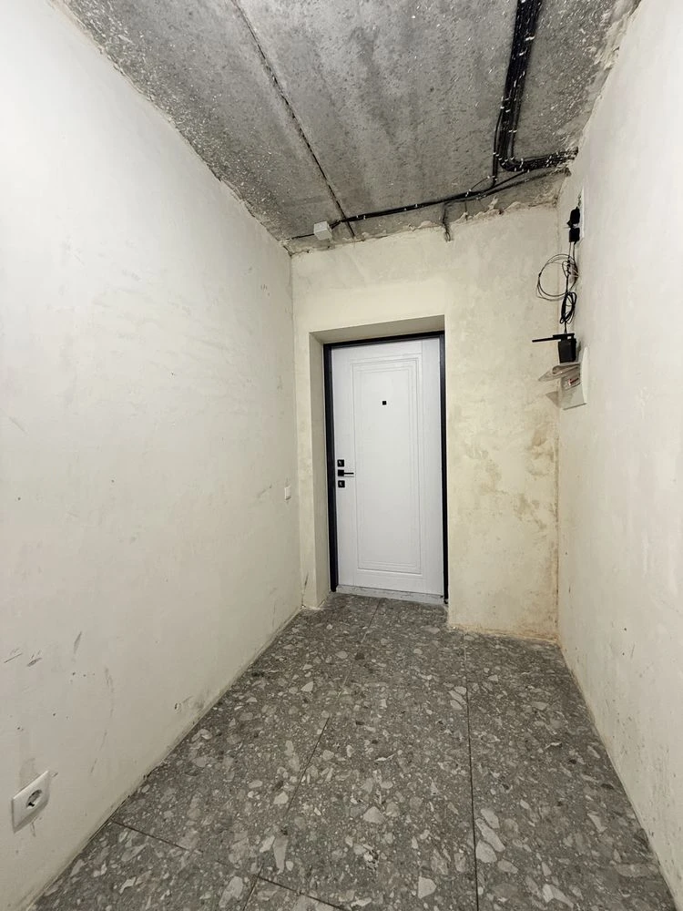 Park Mam! Two-room apartment with partial renovation! Tax