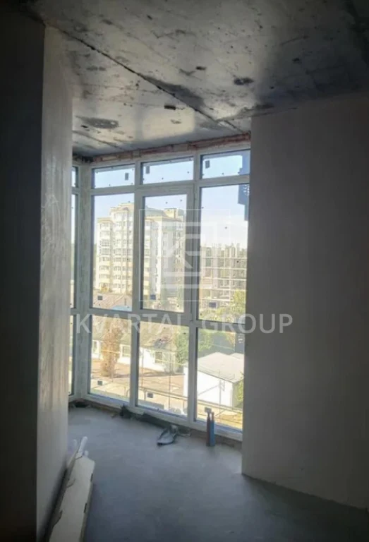 1-Bedroom Apartment in Royal Park Residence