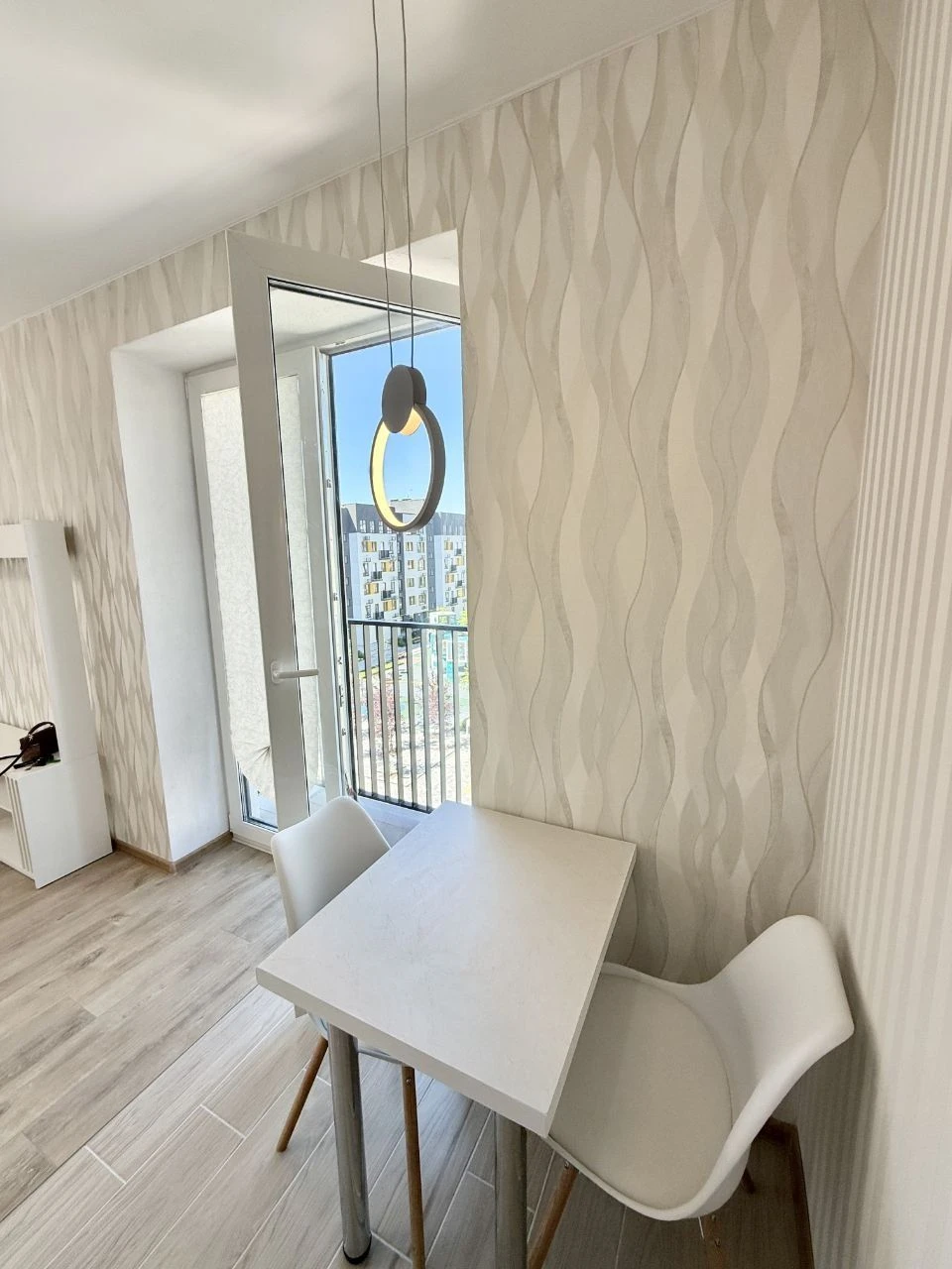 Apartment for sale, renovated, furnished and with appliances in Irpe