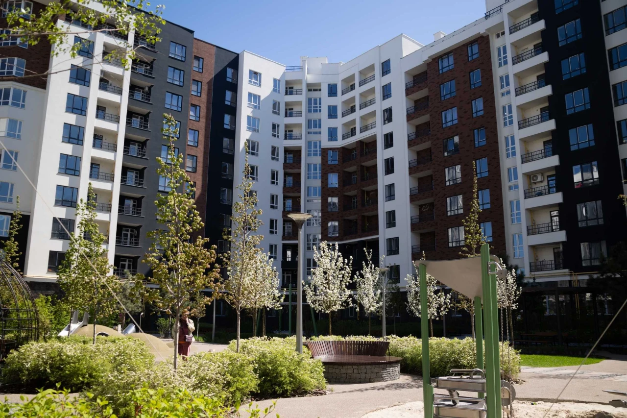 Apartment in New Block with Shelter. Best Payment Terms