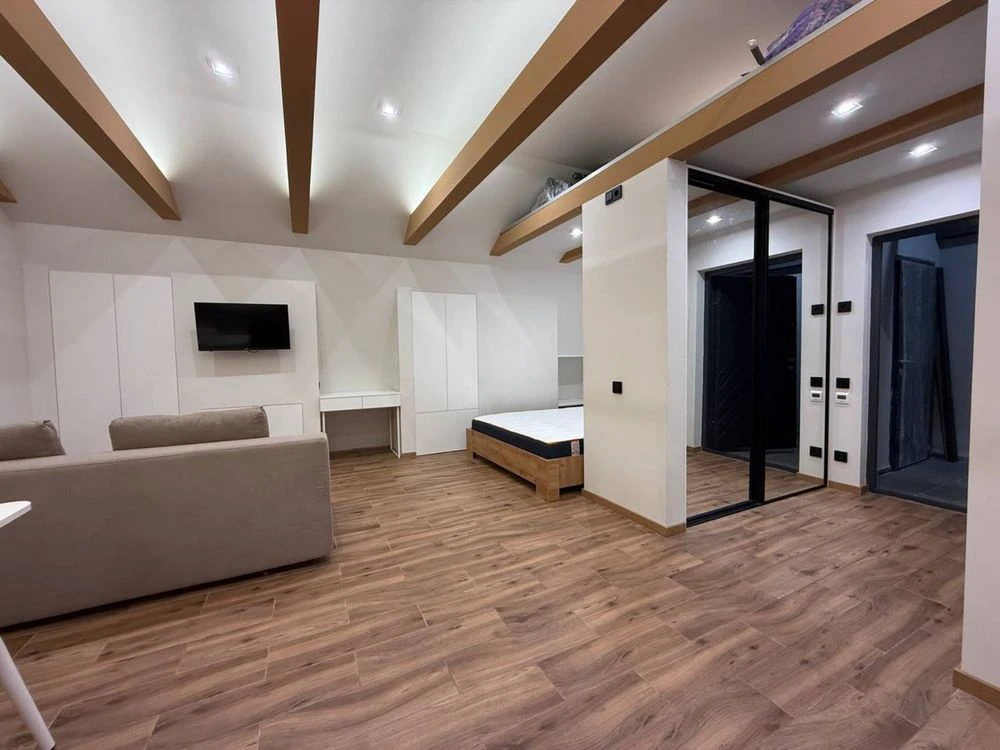 Fully furnished apartment with new renovation in Irpin