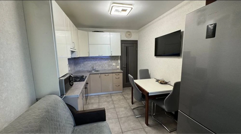 Great price! Euro two-room apartment in the center of Irpin! Balcony